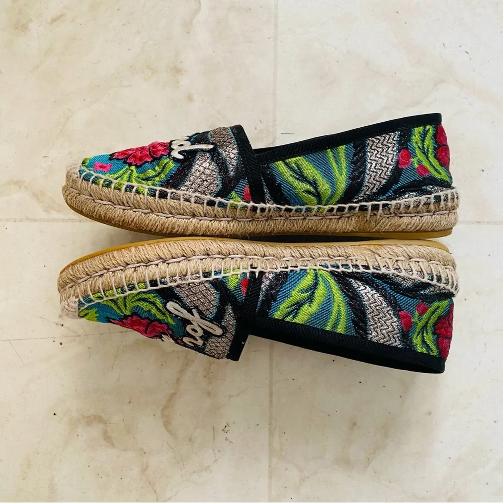Gucci Canvas Floral Embroidered Blind For Love Espadrilles Flats Size 37.5/7.5